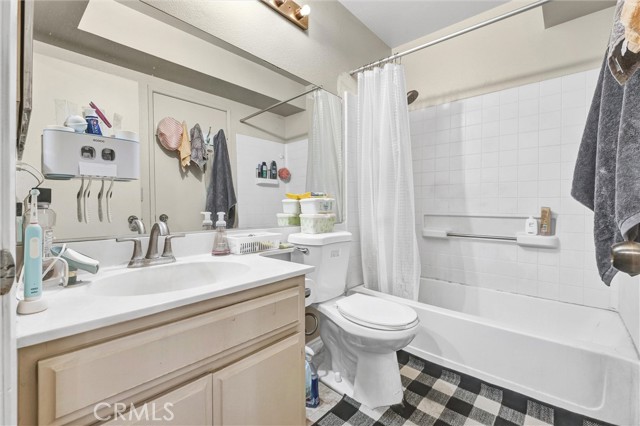 Detail Gallery Image 19 of 31 For 205 N Lincoln Ave Unit B, Monterey Park,  CA 91755 - 2 Beds | 1/1 Baths