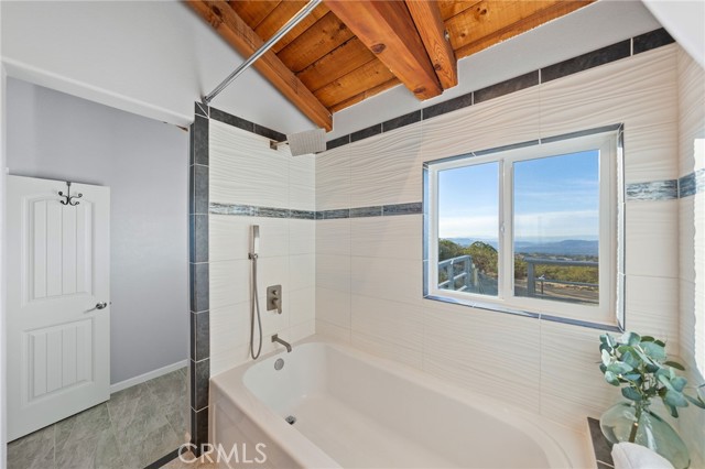 Image 35 of 74 For 49780 Windsong Way