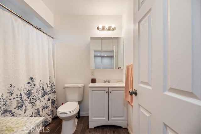 2719 Hill Street, Huntington Park CA: https://media.crmls.org/medias/c77d320f-4b18-4461-aff4-b7ad1d491cf6.jpg