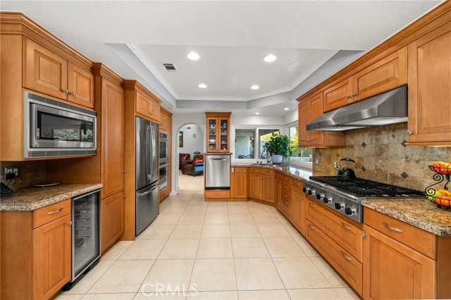 1738 N Ukiah Way, Upland CA: https://media.crmls.org/medias/c77dddf9-e9cb-4d62-a4f7-242ef377e944.jpg