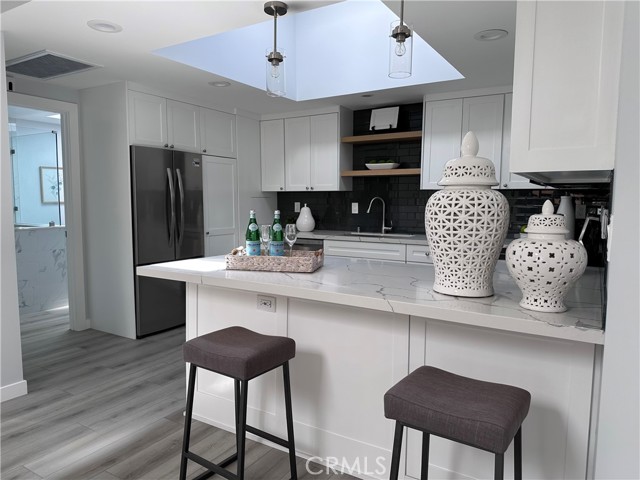 13361 El Dorado, Seal Beach CA: https://media.crmls.org/medias/c77de290-3496-4285-8666-20ecd97291c4.jpg