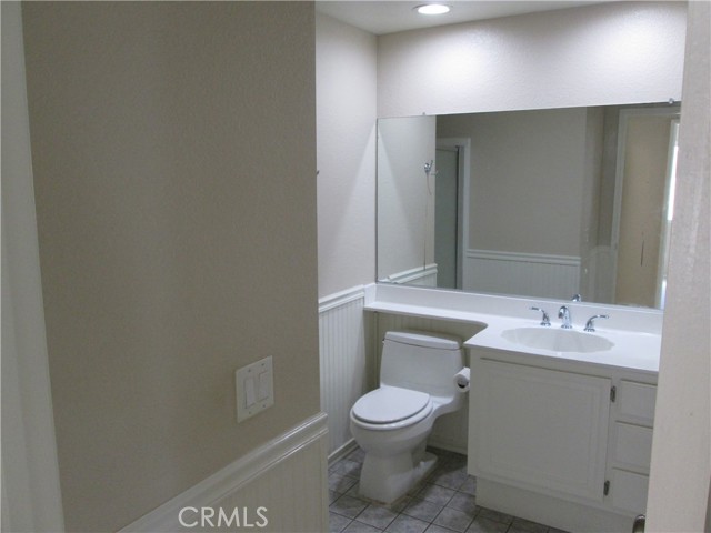 Detail Gallery Image 6 of 14 For 13747 Stanford Ct, Fontana,  CA 92336 - 4 Beds | 3 Baths