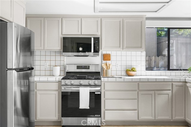 Detail Gallery Image 13 of 48 For 520 Rockaway, Grover Beach,  CA 93433 - 3 Beds | 2/1 Baths