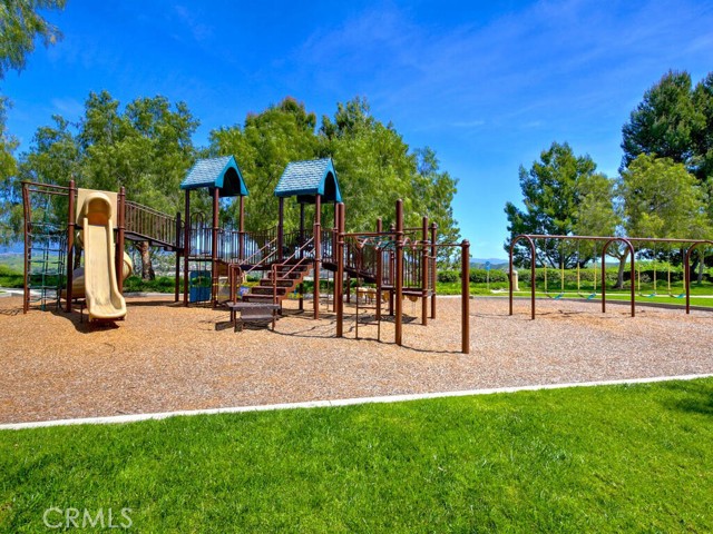 Detail Gallery Image 44 of 58 For 18 Hawk Hill, Mission Viejo,  CA 92692 - 4 Beds | 3 Baths