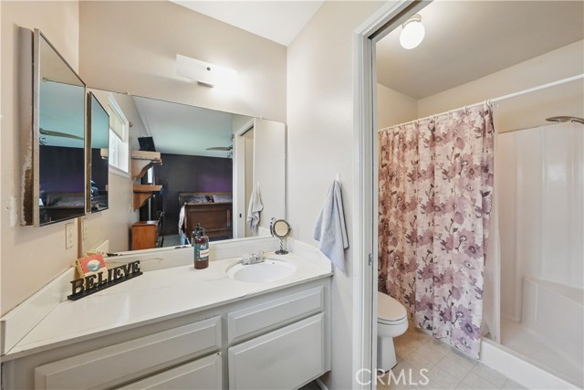 Image 13 of 27 For 18720 Wellhaven Street