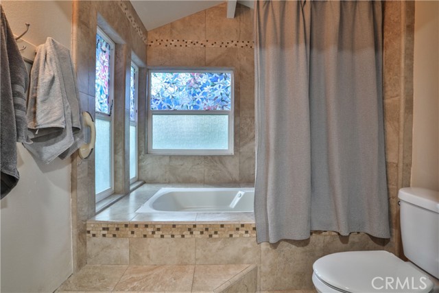 6073 Cameo Street, Rancho Cucamonga CA: https://media.crmls.org/medias/c77f691a-1a29-4f34-b31a-48dcffeb9ebe.jpg