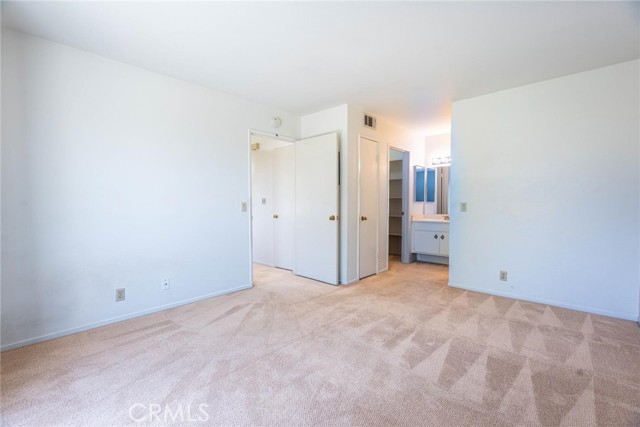 Detail Gallery Image 15 of 34 For 24450 Leonard Tree Ln #202,  Newhall,  CA 91321 - 2 Beds | 2 Baths
