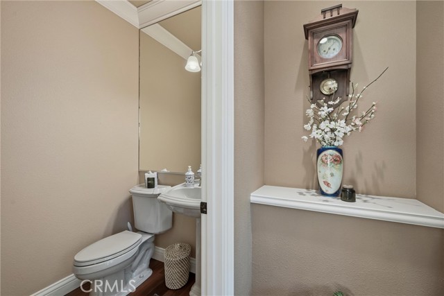 Detail Gallery Image 32 of 49 For 18750 Fernwood Rd, Hidden Valley Lake,  CA 95467 - 4 Beds | 3/1 Baths