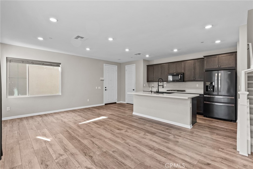 MLS #SR25241570 image #5