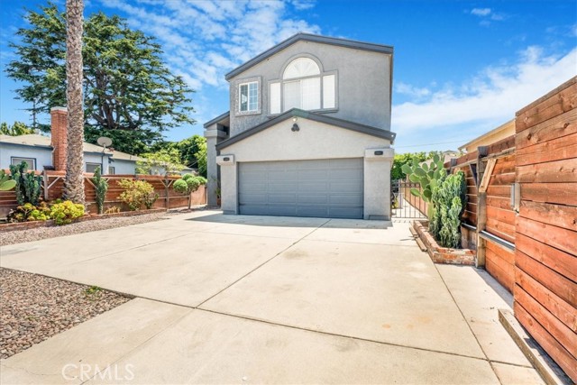 2481 S Bundy Drive, Los Angeles CA: https://media.crmls.org/medias/c7803b6f-260e-4902-91de-1edde4897026.jpg