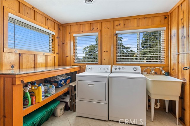 13041 San Joaquin Avenue, Clearlake CA: https://media.crmls.org/medias/c780426a-f6f1-4627-b17a-be6f338662aa.jpg