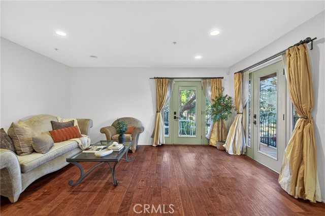 Detail Gallery Image 27 of 69 For 4301 Los Feliz #12,  Los Angeles,  CA 90027 - 2 Beds | 3 Baths