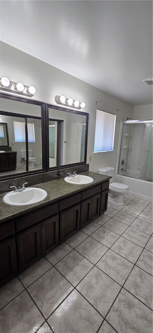 Detail Gallery Image 11 of 23 For 10815 Citrus Ave, Fontana,  CA 92337 - 4 Beds | 3 Baths