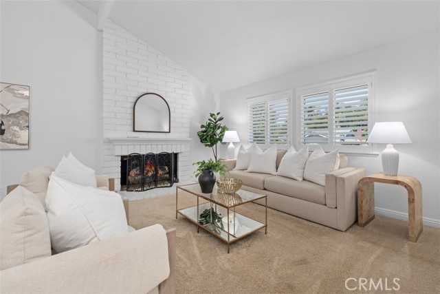 26536 Morena Drive, Mission Viejo CA: https://media.crmls.org/medias/c78271f7-242a-4dc6-a1a0-308558a29840.jpg