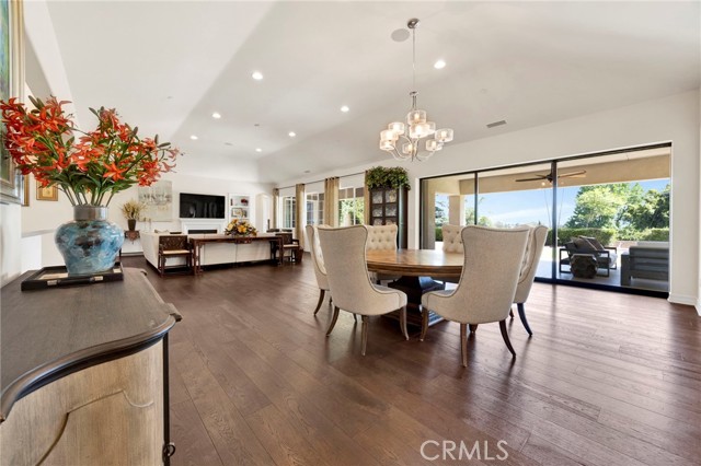 538 Francesca Lane, Glendora CA: https://media.crmls.org/medias/c782a031-b43b-44ff-b9bc-d7e6fb0b94f0.jpg
