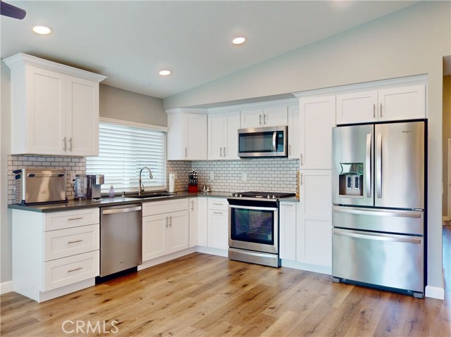 Detail Gallery Image 11 of 47 For 24192 Angela St, Lake Forest,  CA 92630 - 4 Beds | 2 Baths