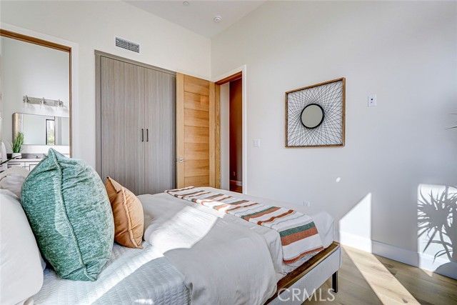 641 S Gertruda Avenue, Redondo Beach CA: https://media.crmls.org/medias/c7838b97-81b2-4b51-93ab-be2278ed5a24.jpg