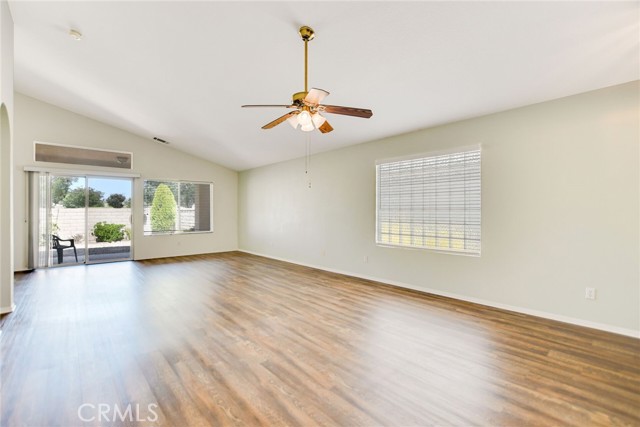 Detail Gallery Image 6 of 32 For 11241 Pleasant Hills Dr, Apple Valley,  CA 92308 - 2 Beds | 2 Baths