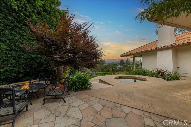 1525 Ramona Drive, Camarillo CA: https://media.crmls.org/medias/c783c16f-01c4-44cc-9b30-f8fef03e8d0d.jpg