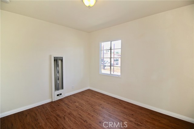1270 wilcox Avenue, Hollywood CA: https://media.crmls.org/medias/c7841535-98f0-48e5-893c-6a0c0571f153.jpg