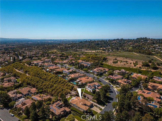 Detail Gallery Image 4 of 63 For 10533 Emerson Bend, Tustin,  CA 92782 - 4 Beds | 3/1 Baths