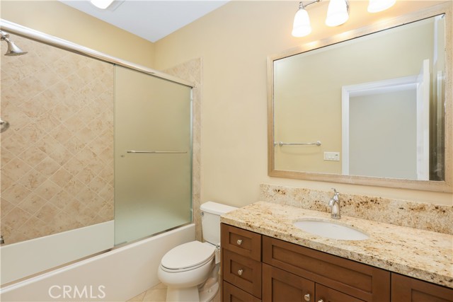 Detail Gallery Image 36 of 42 For 220 Kempton, Irvine,  CA 92620 - 3 Beds | 3 Baths