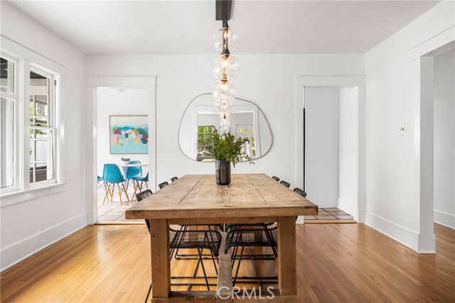 661 Grand Avenue, Long Beach CA: https://media.crmls.org/medias/c785b5e2-f05c-4aec-8d7f-0bf14433e30f.jpg