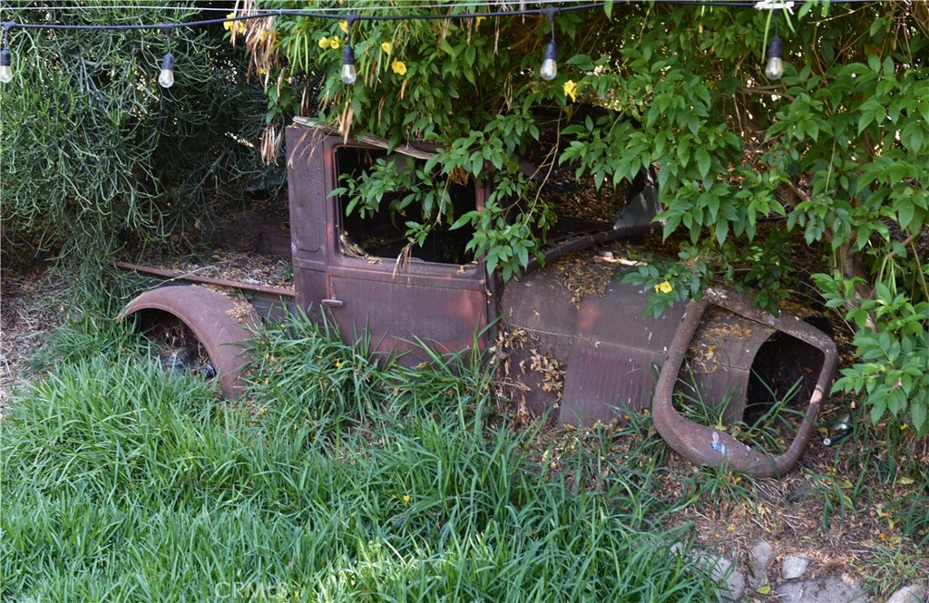 https://media.crmls.org/medias/c786ba28-4af8-4a94-b907-2ea398fb1cb1.jpg?preset=X-Large