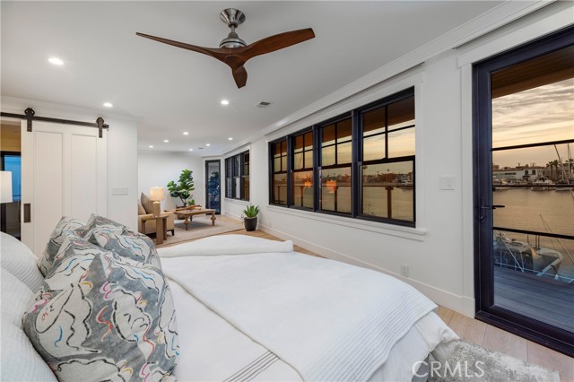 Detail Gallery Image 30 of 34 For 5903 E Corso Di Napoli, Long Beach,  CA 90803 - 4 Beds | 3 Baths