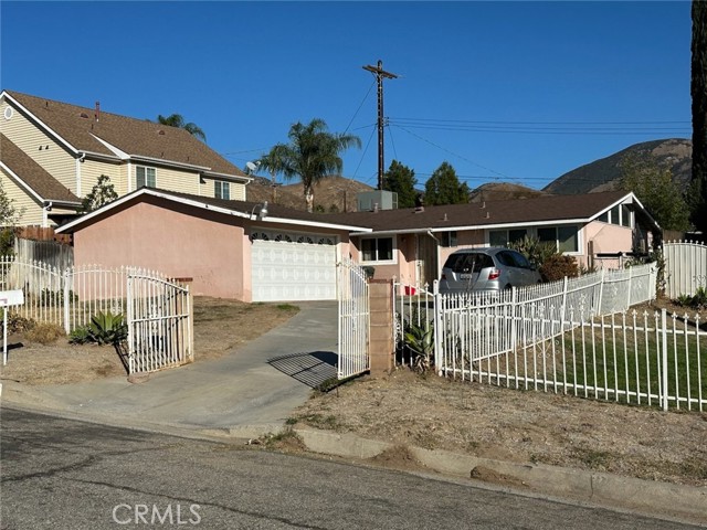 Detail Gallery Image 1 of 2 For 5321 Elmwood Rd, San Bernardino,  CA 92404 - 3 Beds | 2 Baths