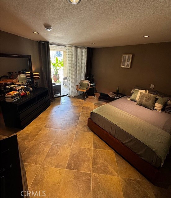 Detail Gallery Image 11 of 36 For 7320 Hawthorn #106 Ave #106,  Los Angeles,  CA 90046 - 2 Beds | 2 Baths