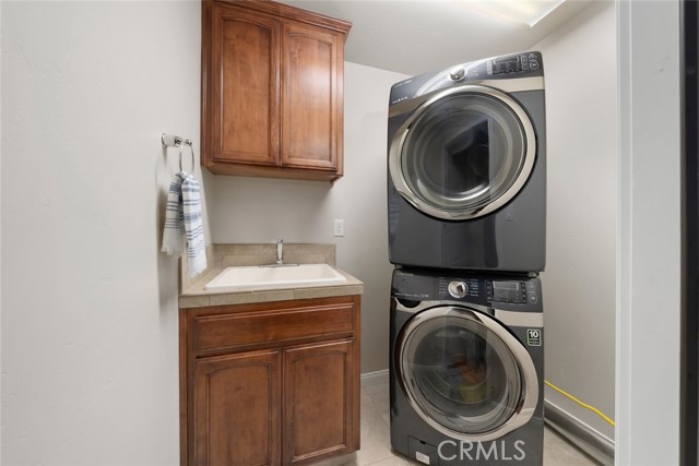 Detail Gallery Image 25 of 38 For 215 Placentia, Pismo Beach,  CA 93449 - 3 Beds | 3/1 Baths