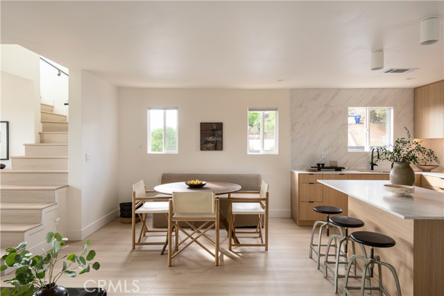 Detail Gallery Image 6 of 32 For 4205 Blanchard St, Los Angeles,  CA 90063 - 5 Beds | 3 Baths