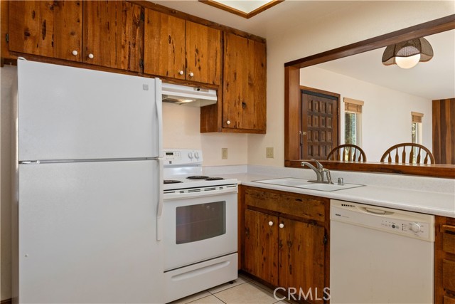 Detail Gallery Image 10 of 45 For 2972 Crystal Dr, Kelseyville,  CA 95451 - 2 Beds | 2 Baths