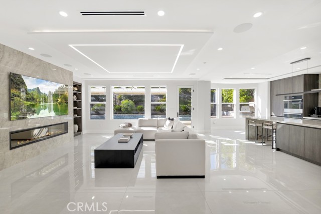 Detail Gallery Image 38 of 75 For 20151 via Medici, Porter Ranch,  CA 91326 - 5 Beds | 5 Baths