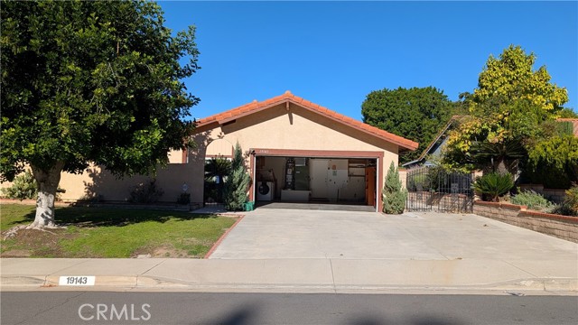 19143 Aurora, Walnut CA: https://media.crmls.org/medias/c78ac7f4-5f0b-4cd7-a5d1-097aa1ddd365.jpg