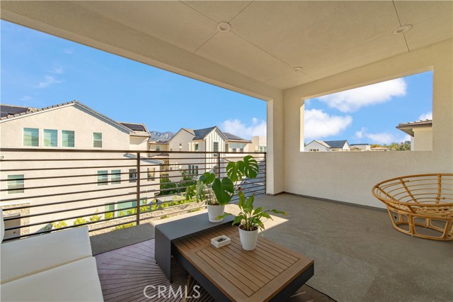 Detail Gallery Image 33 of 39 For 131 Reyes Alley, Lake Forest,  CA 92630 - 5 Beds | 4 Baths