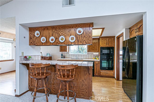 Detail Gallery Image 8 of 25 For 864 Sunshine Ct, Santa Maria,  CA 93455 - 3 Beds | 2 Baths