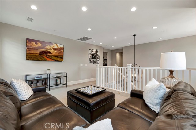 17311 Juniper Lane, Huntington Beach CA: https://media.crmls.org/medias/c78c1f2f-28b4-4664-ad95-52caa86b452a.jpg