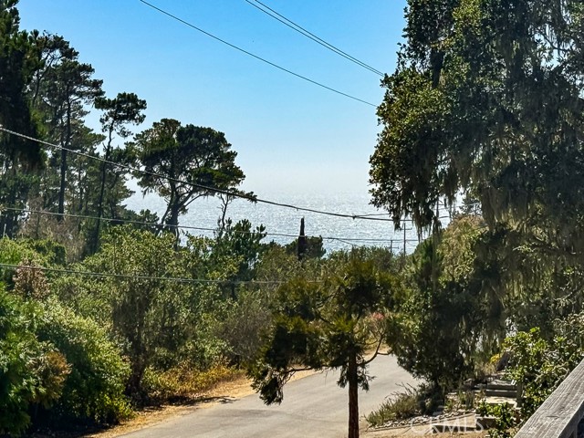 Detail Gallery Image 7 of 55 For 688 Randall Dr, Cambria,  CA 93428 - 2 Beds | 2 Baths