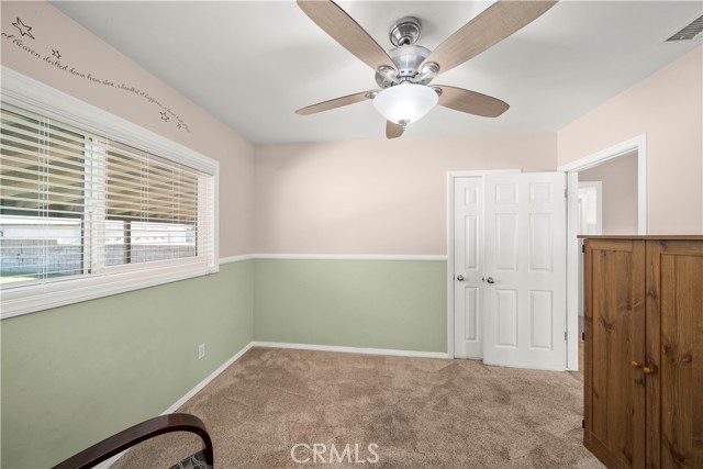 Detail Gallery Image 9 of 18 For 18176 Owen St, Fontana,  CA 92335 - 3 Beds | 1 Baths
