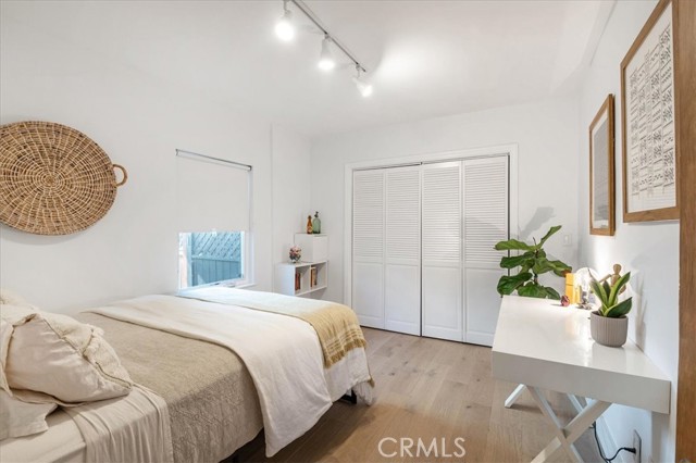 3004 Oak Avenue, Manhattan Beach, California 90266, 3 Bedrooms Bedrooms, ,2 BathroomsBathrooms,Residential,Sold,Oak,SB22239003