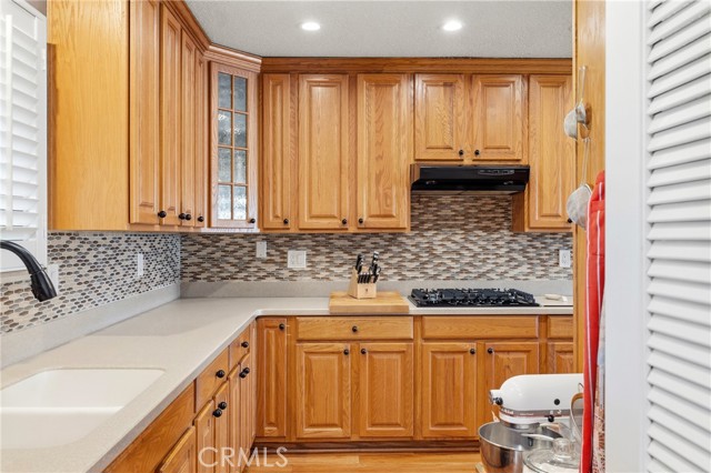 Detail Gallery Image 22 of 54 For 901 S Glenview, West Covina,  CA 91791 - 4 Beds | 2 Baths