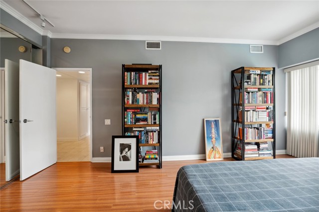 Detail Gallery Image 19 of 37 For 7135 Hollywood Bld #407,  Los Angeles,  CA 90046 - 2 Beds | 2 Baths