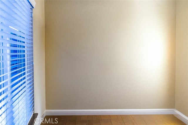 Detail Gallery Image 11 of 50 For 3595 Santa Fe Ave #162,  Long Beach,  CA 90810 - 3 Beds | 2 Baths