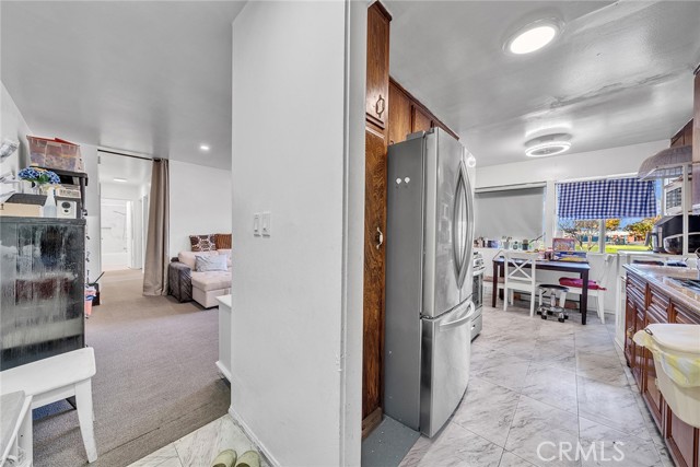 Detail Gallery Image 10 of 23 For 3000 Vineland Ave #10,  Baldwin Park,  CA 91706 - 2 Beds | 1 Baths