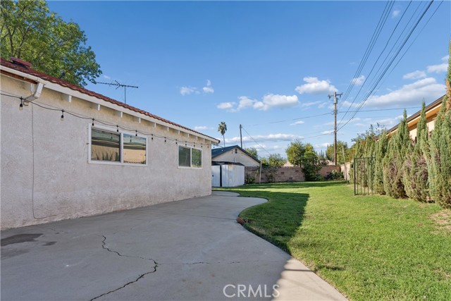 Detail Gallery Image 30 of 32 For 16103 Osborne St, North Hills,  CA 91343 - 3 Beds | 2 Baths