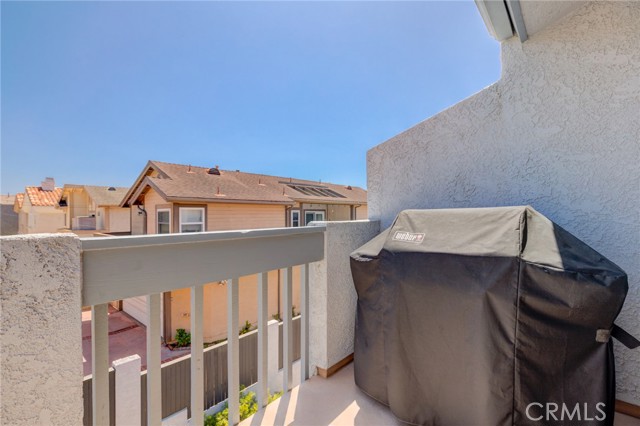 106 Lucia Avenue, Redondo Beach, California 90277, 2 Bedrooms Bedrooms, ,2 BathroomsBathrooms,Residential,Sold,Lucia,SB22097239