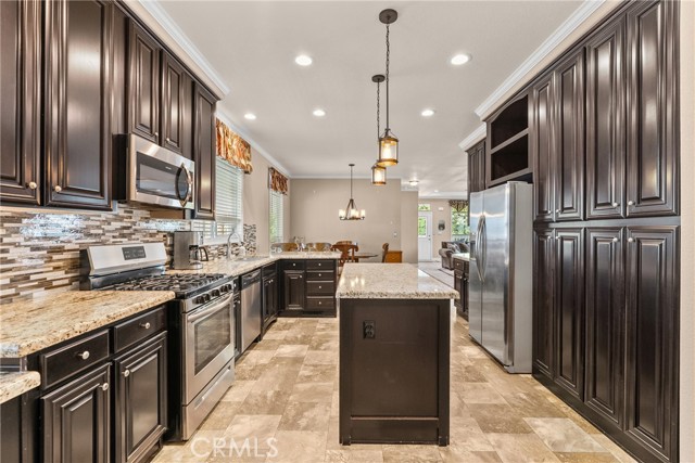 15455 Glenoaks, 481 photo 23
