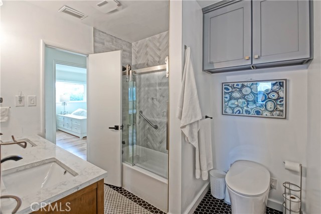 Detail Gallery Image 34 of 59 For 428 Avenida De Jose, Redondo Beach,  CA 90277 - 3 Beds | 2 Baths